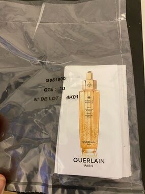 GUERLAIN Abeille Royale Golden Serum Sample Sachets 10x 0.5ml